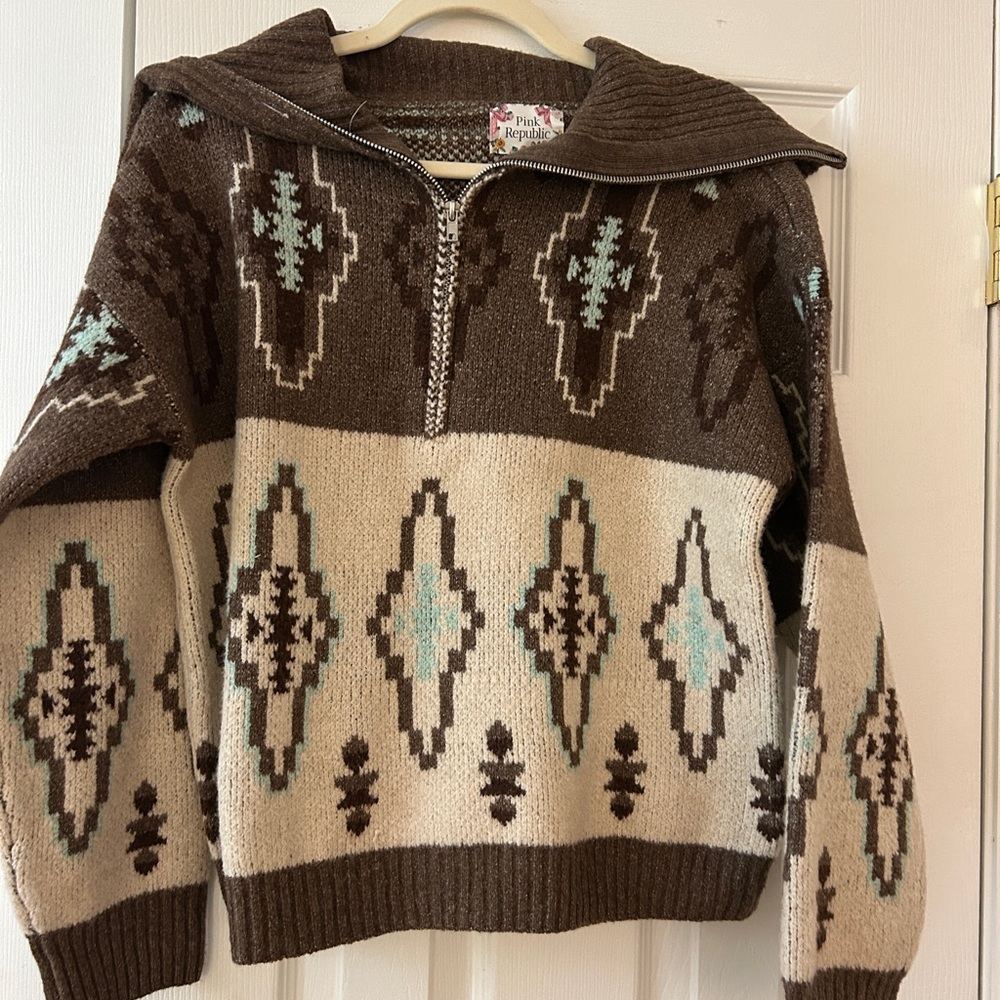 Pink Republic Brown & Mint Aztec Half-Zip Sweater M